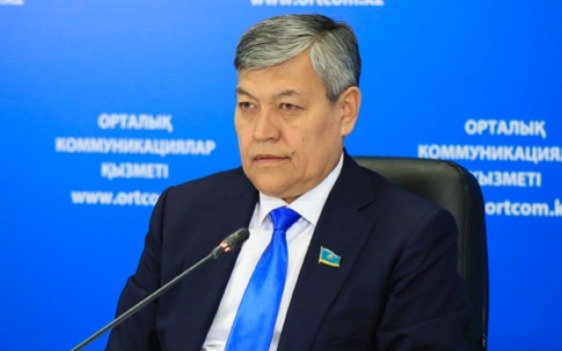 Турлашов, Лаззат Махатович